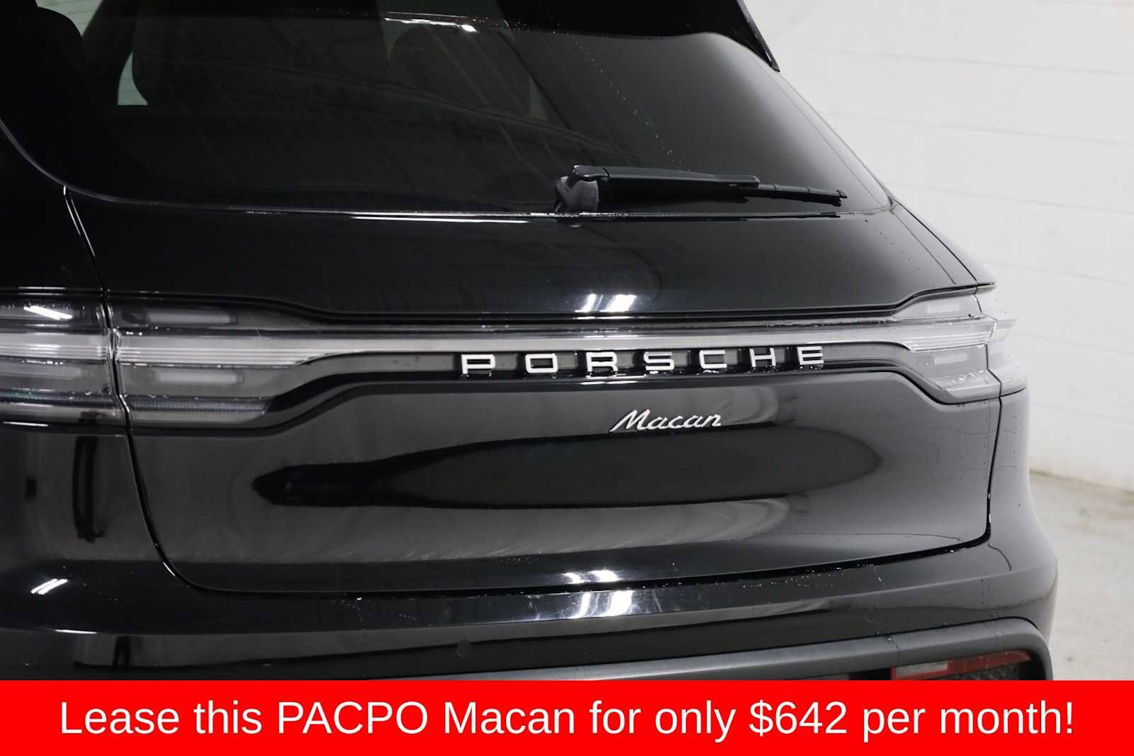 Certified 2024 Porsche Macan image 9