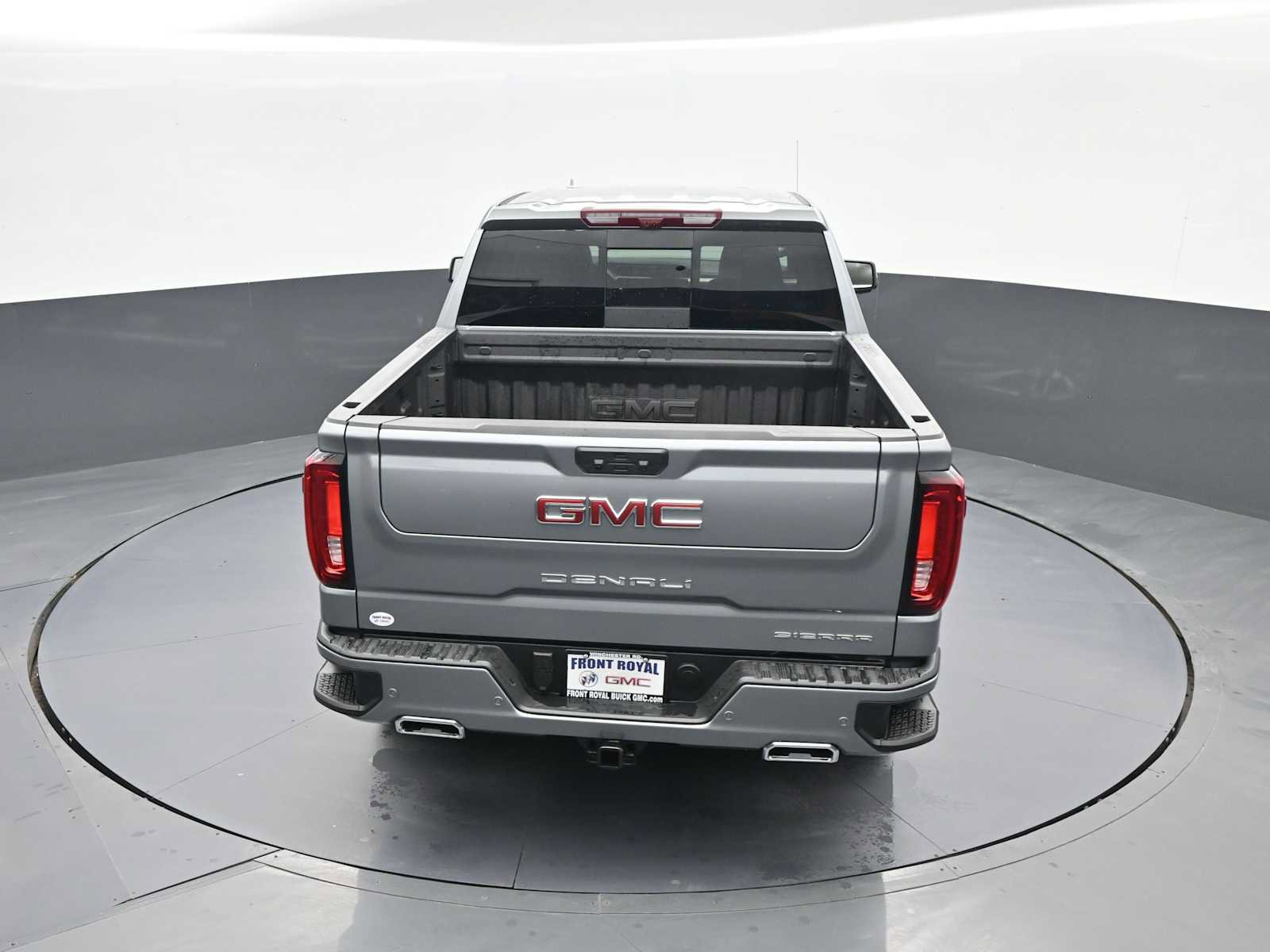 New 2026 GMC Sierra 1500 Denali w/ Technology Package AWD/4WD image 32