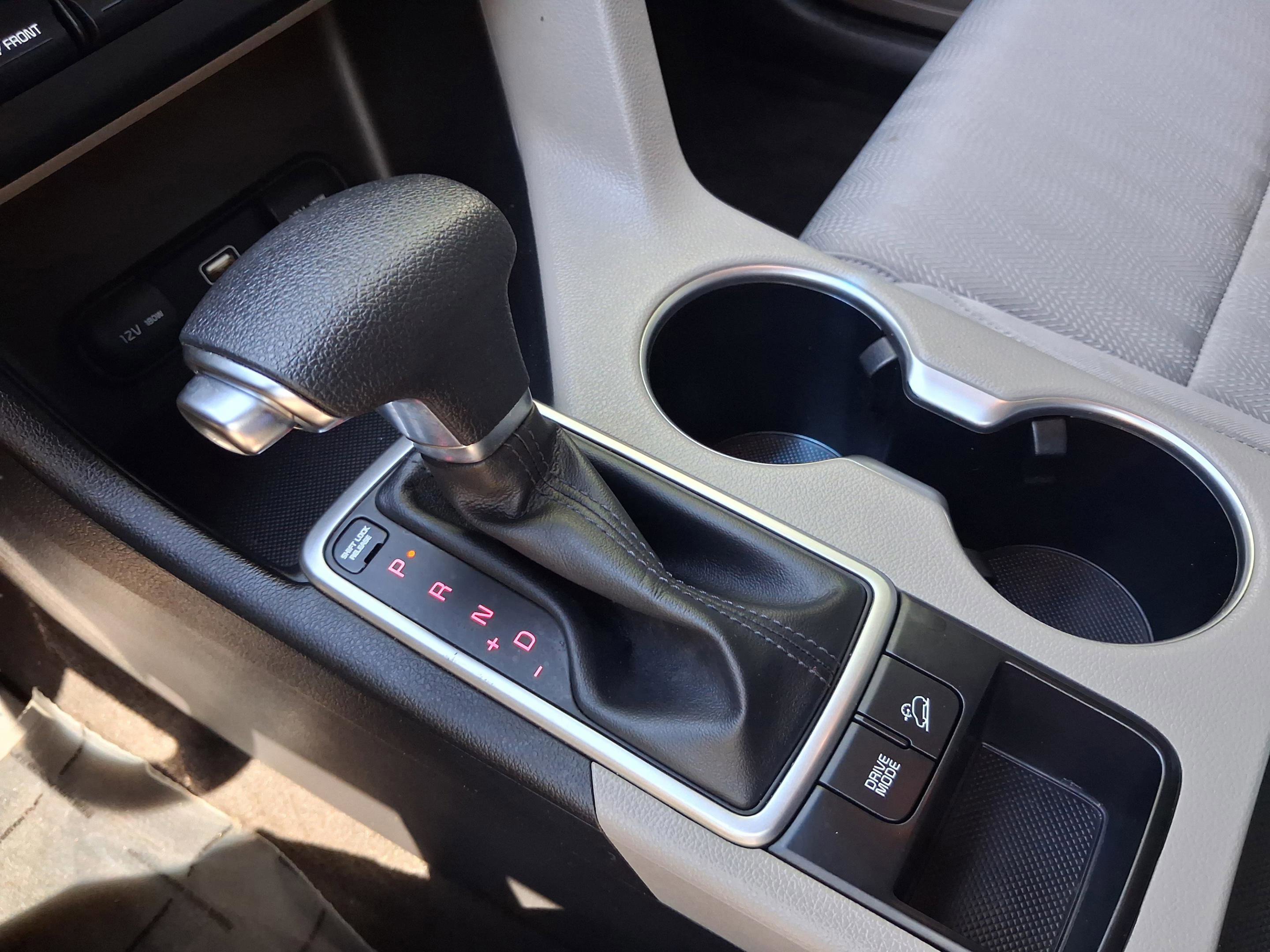 Used 2020 Kia Sportage LX image 20