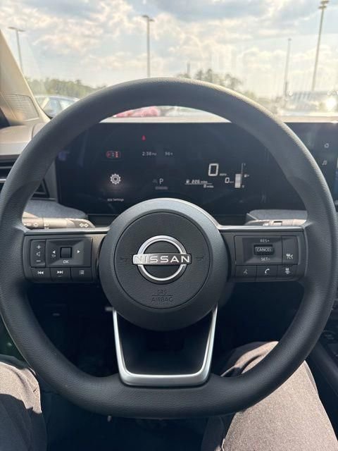 New 2026 Nissan Kicks SV image 18