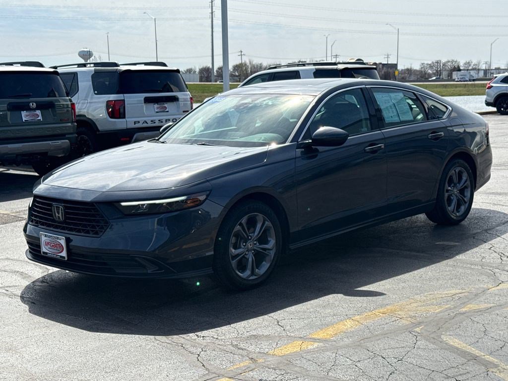 Certified 2023 Honda Accord EX image 7