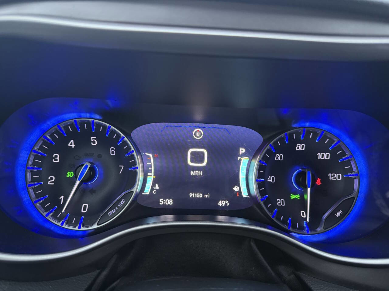 Used 2023 Chrysler Pacifica Touring-L image 17