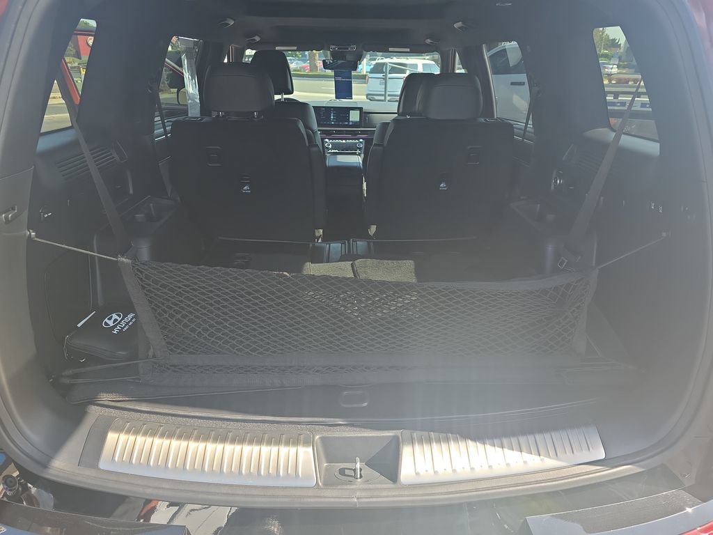 Used 2025 Hyundai Santa Fe Calligraphy AWD/4WD image 18