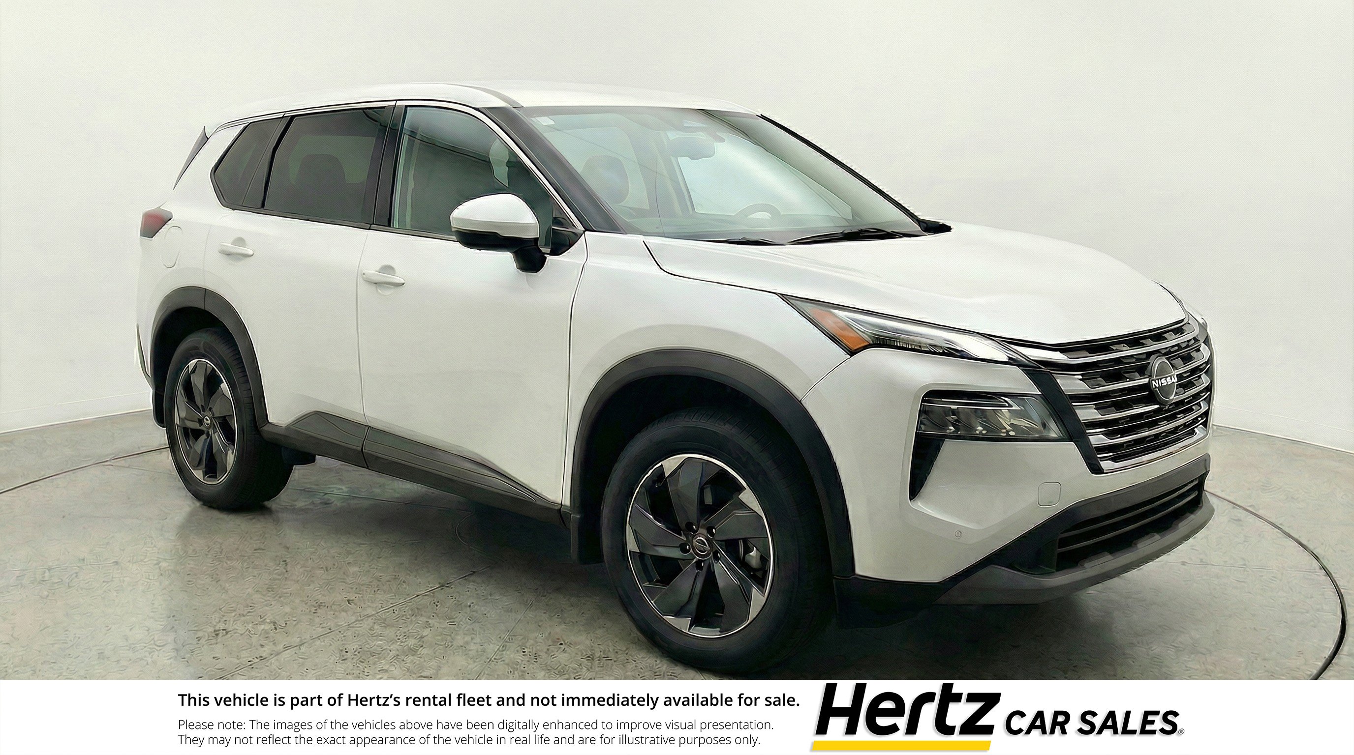 Used 2025 Nissan Rogue SV image 1