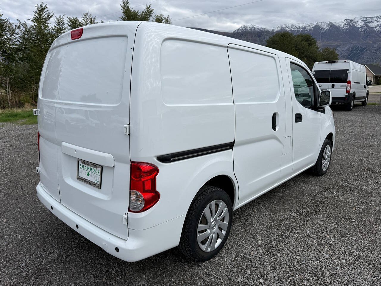Used 2019 Nissan NV200 SV w/ Navigation Package FWD image 3