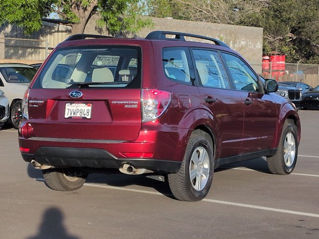 Used 2011 Subaru Forester 2.5X w/ Alloy Wheel Value Pkg image 5
