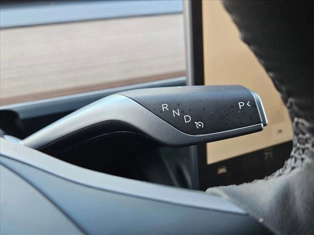 Used 2023 Tesla Model Y Long Range image 12