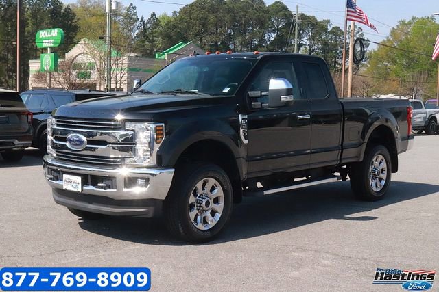 Certified 2019 Ford F250 Lariat w/ Chrome Package image 3