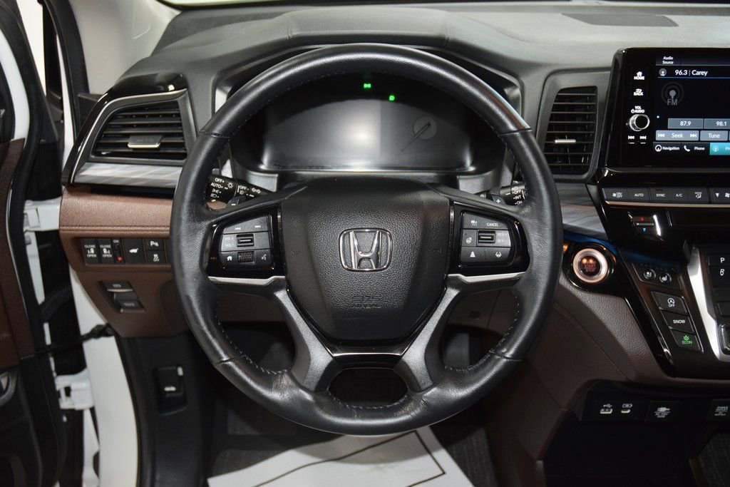 Used 2025 Honda Odyssey Elite image 34