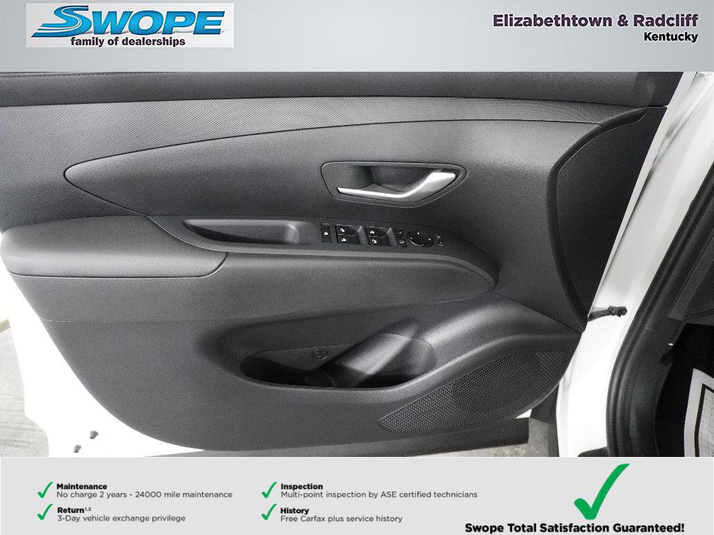 New 2026 Hyundai Tucson SE image 13