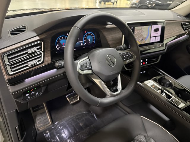 New 2026 Volkswagen Atlas SEL Premium R-Line AWD/4WD image 15