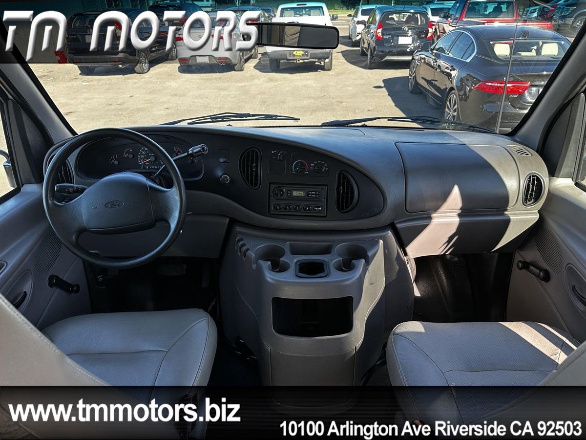 Used 2000 Ford E-350 and Econoline 350 Super Duty image 7