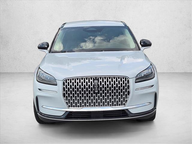 Used 2025 Lincoln Corsair FWD image 2