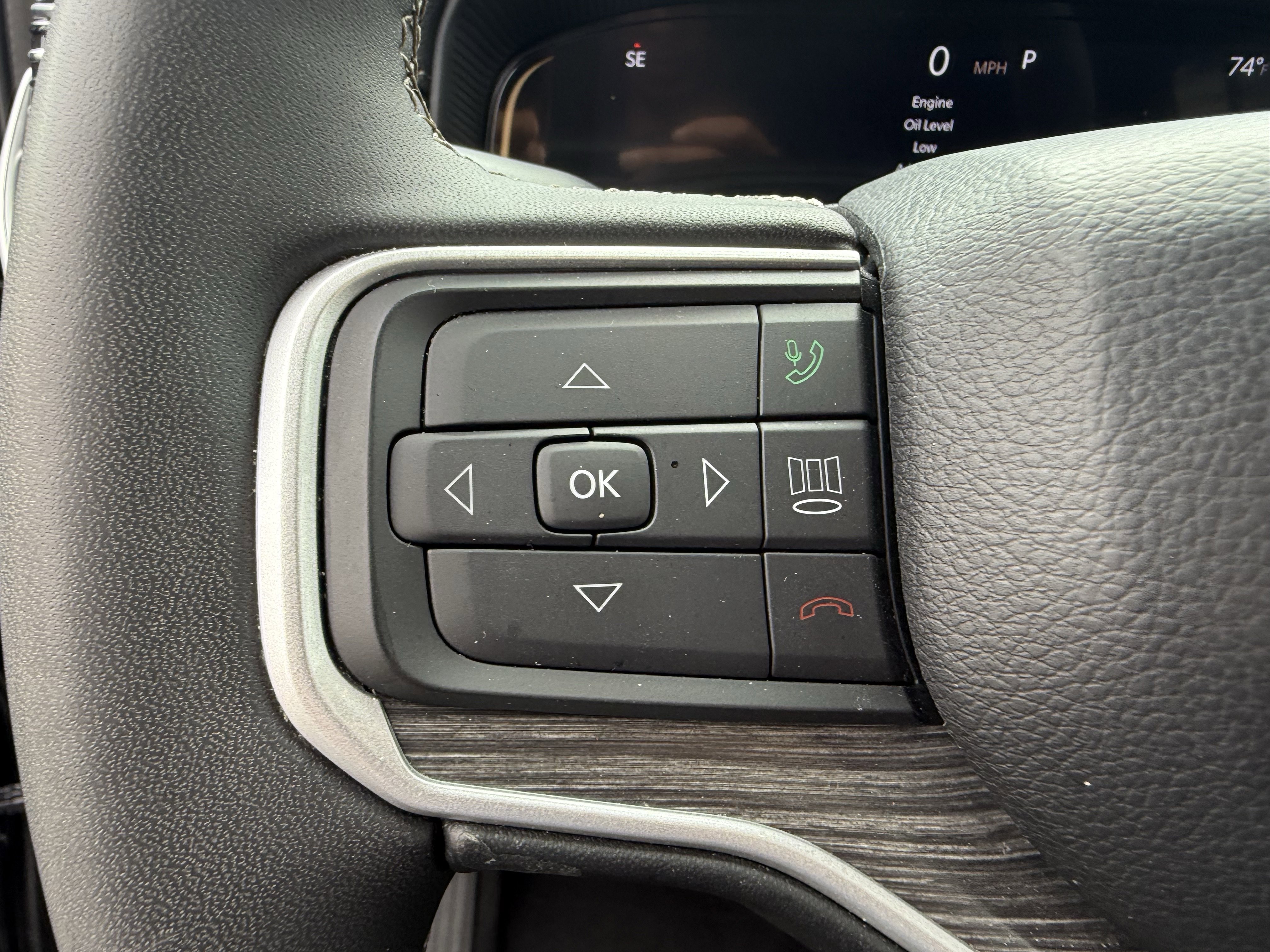 Used 2024 Jeep Wagoneer L Series II w/ Flexible Seating Group image 20