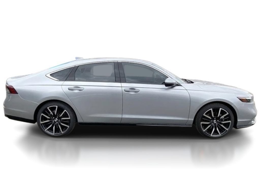 New 2025 Honda Accord Touring image 8