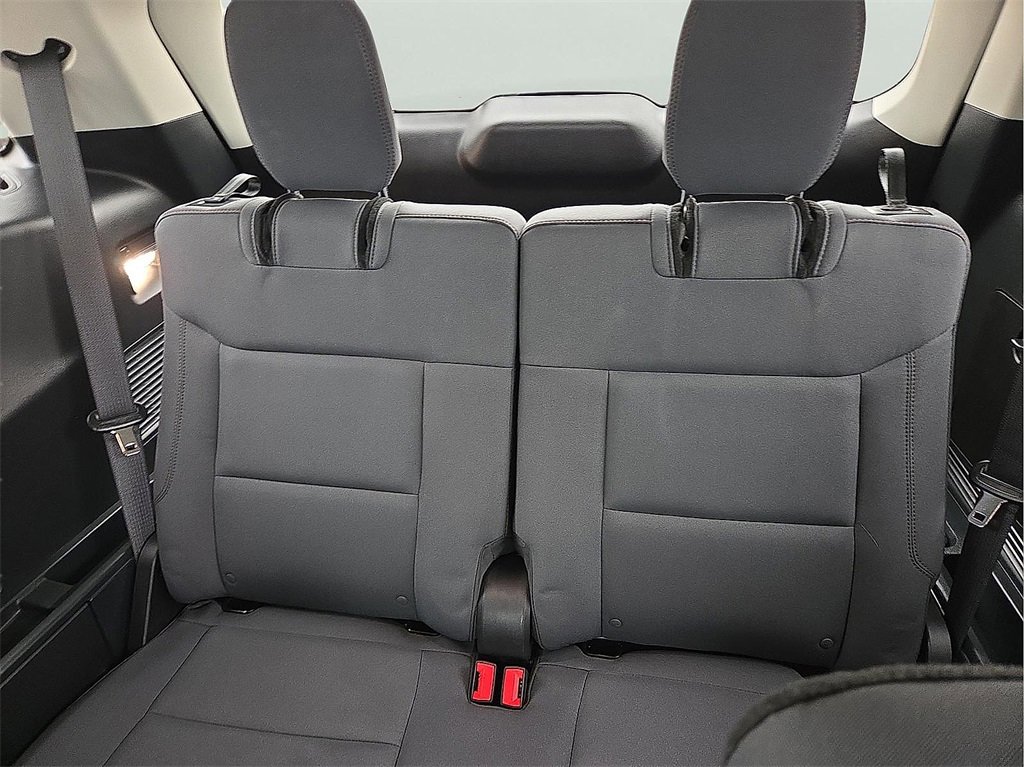 New 2025 Ford Explorer Active image 10