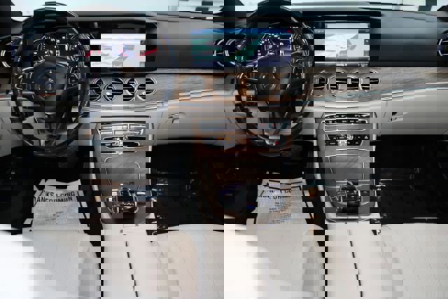 Used 2018 Mercedes-Benz E 300 4MATIC w/ Premium 1 Package image 3