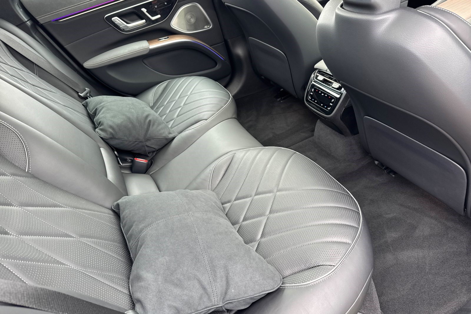 Used 2023 Mercedes-Benz EQS 580 4MATIC Sedan image 26