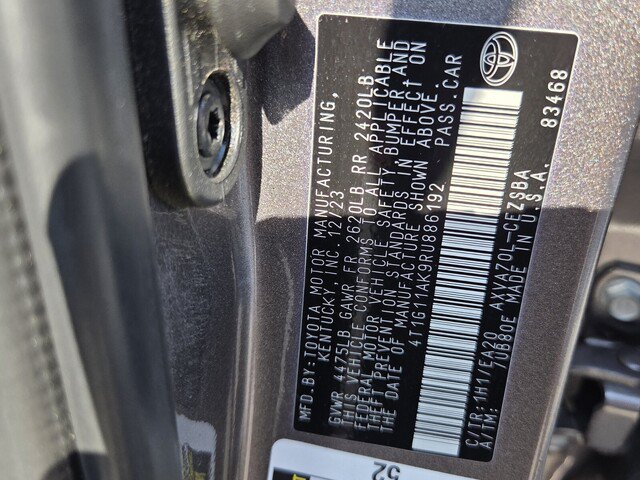 Used 2024 Toyota Camry SE FWD image 16