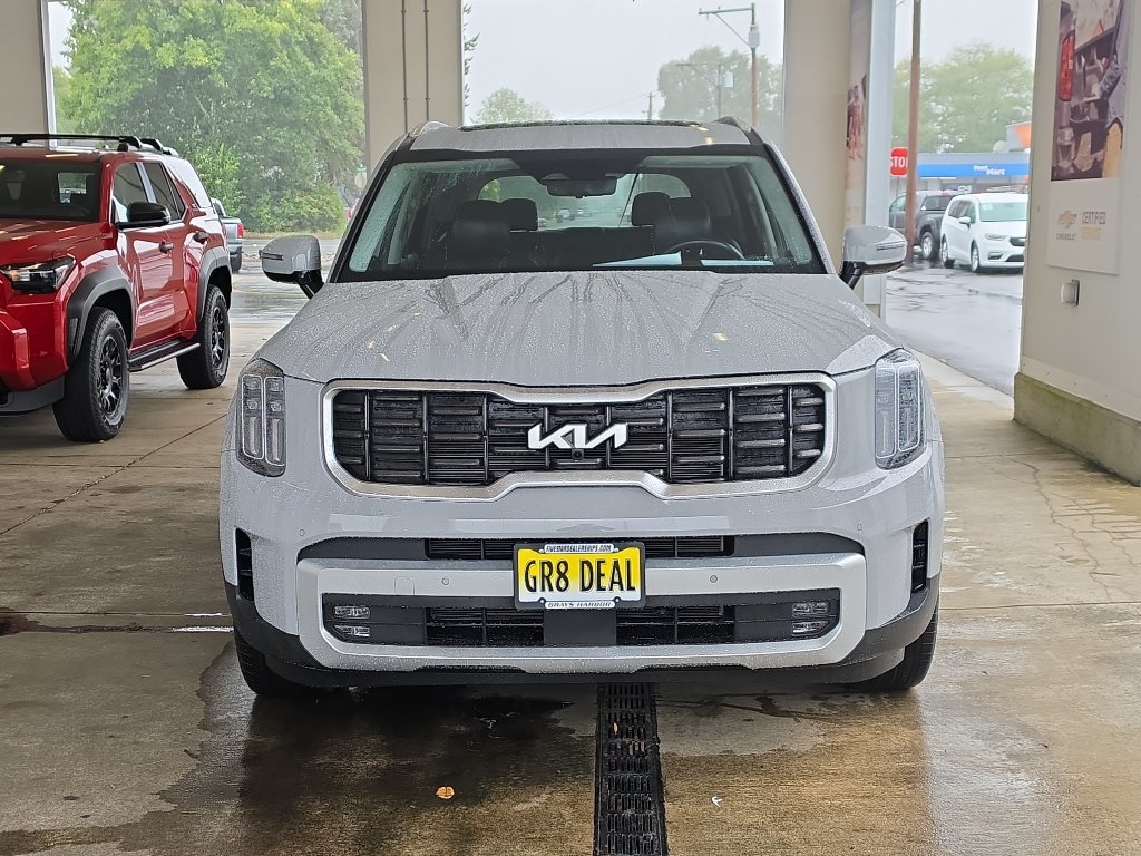 Used 2024 Kia Telluride SX AWD/4WD image 3