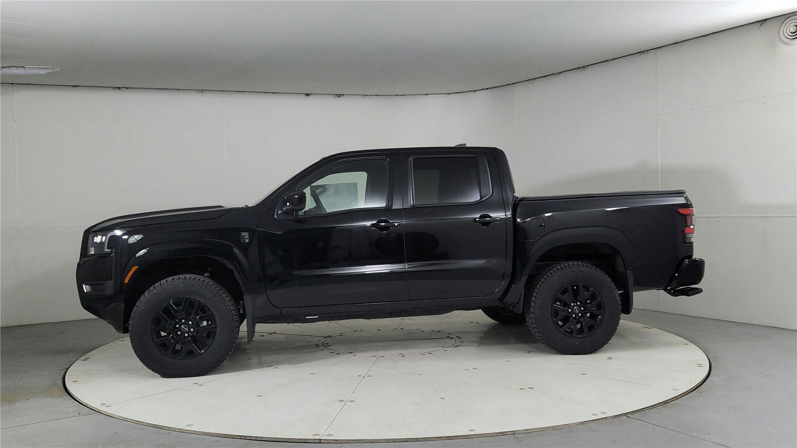 New 2026 Nissan Frontier SV w/ Tow Package image 4