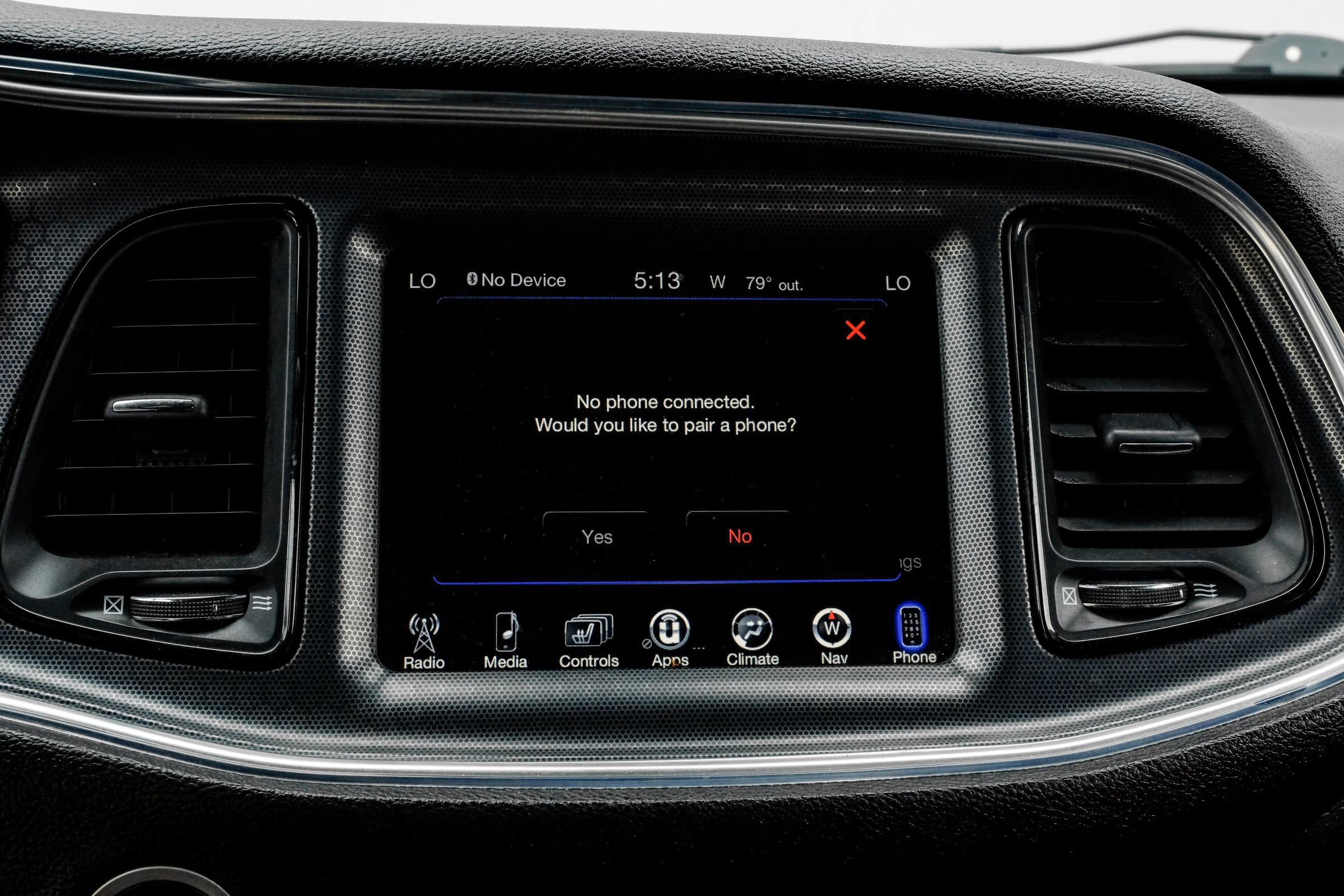 Used 2016 Dodge Challenger SRT w/ Technology Group RWD image 38
