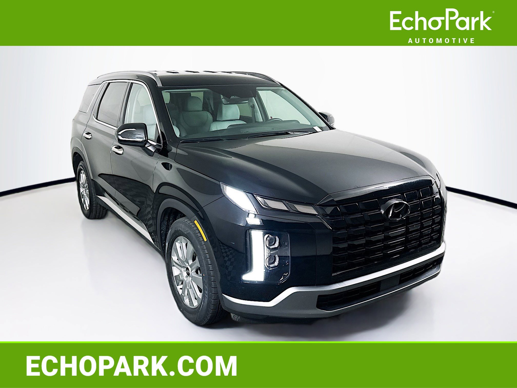 Used 2025 Hyundai Palisade SEL image 1