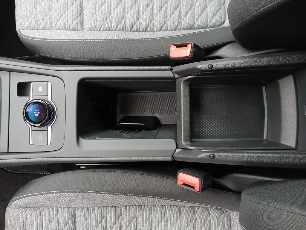 New 2025 Volkswagen Tiguan S w/ 18" Wheel Package image 24