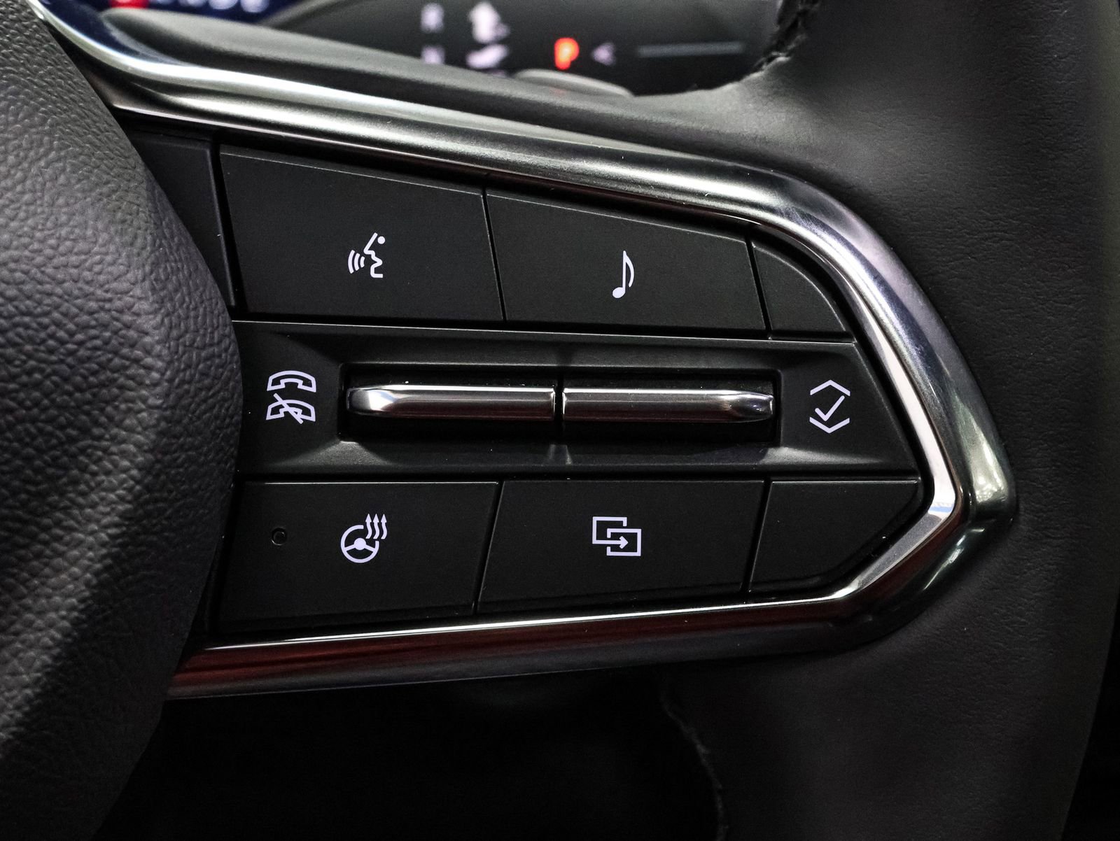 Used 2025 Chevrolet Tahoe Premier w/ Sun And Tow Package image 37