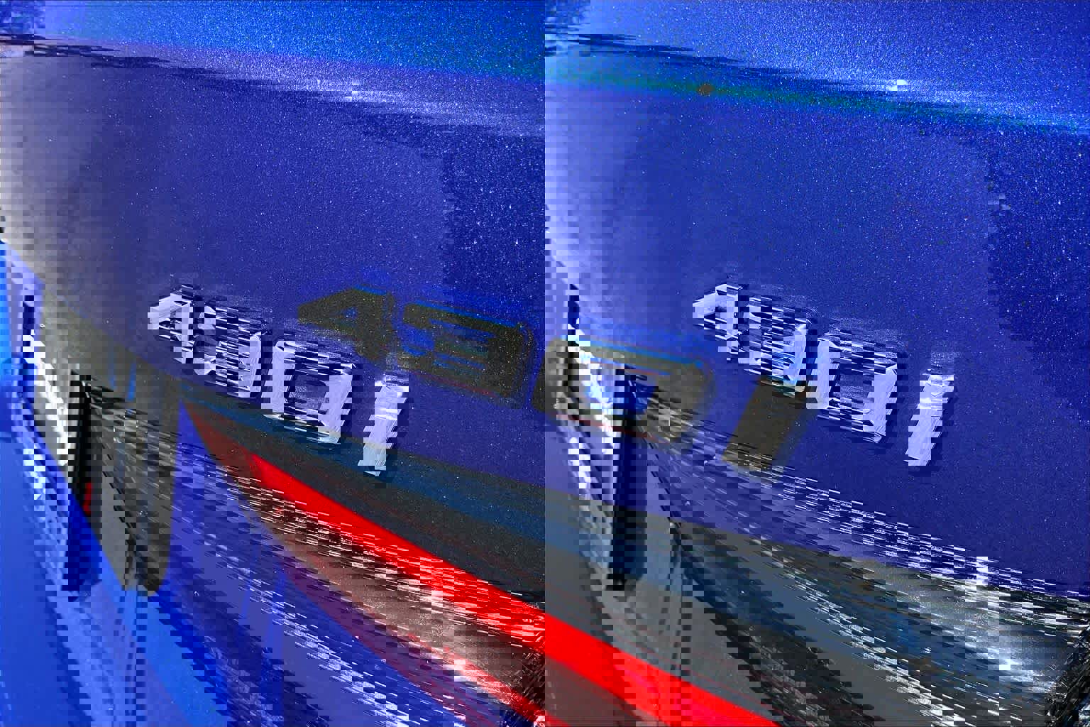 Used 2025 BMW 430i xDrive w/ M Sport Package image 9