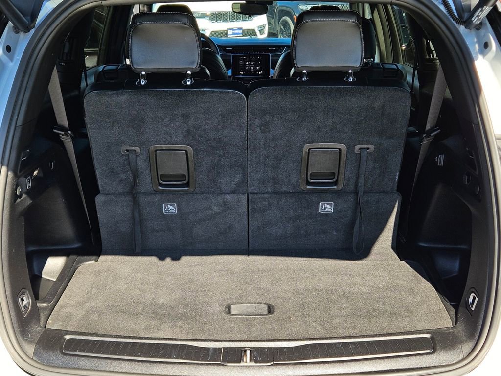 Used 2021 Jeep Grand Cherokee L Laredo image 15