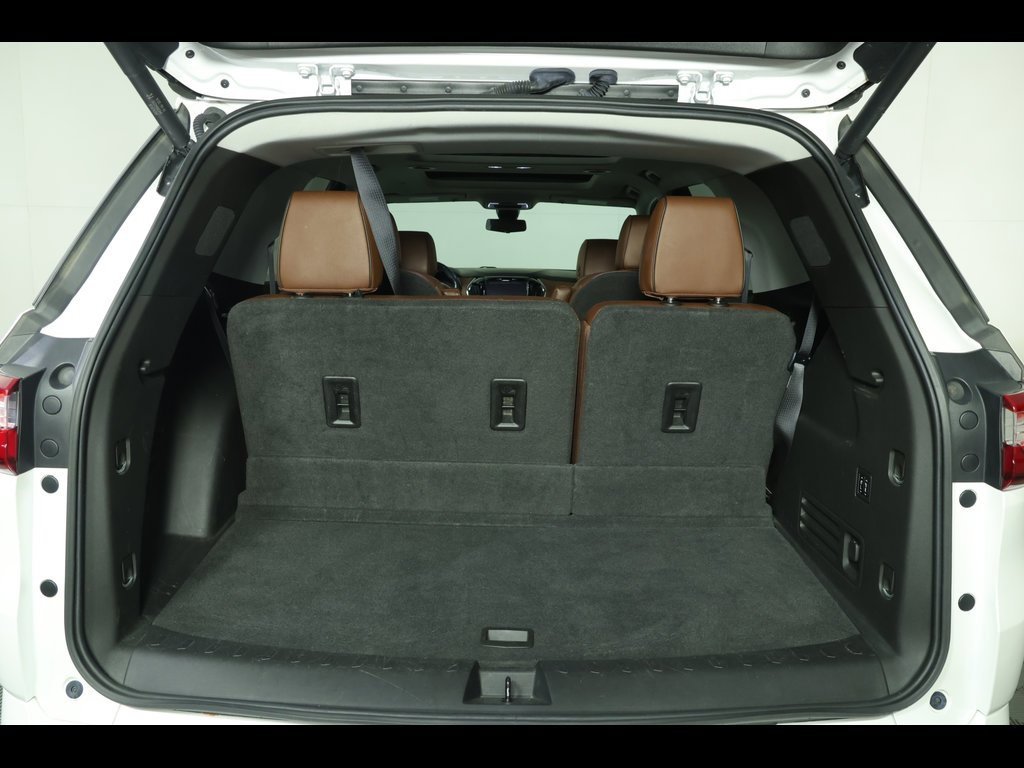 Used 2019 Chevrolet Traverse High Country image 16