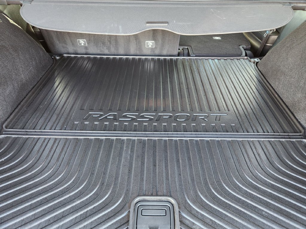 Used 2023 Honda Passport EX-L image 32