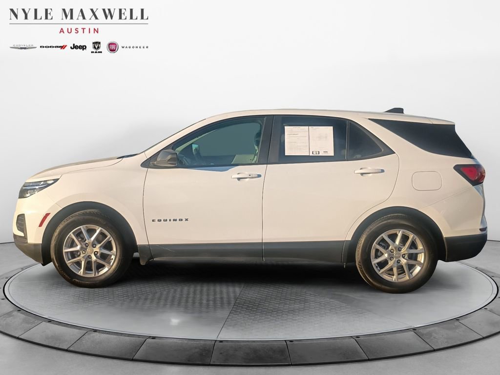Used 2023 Chevrolet Equinox LS w/ LS Convenience Package image 13
