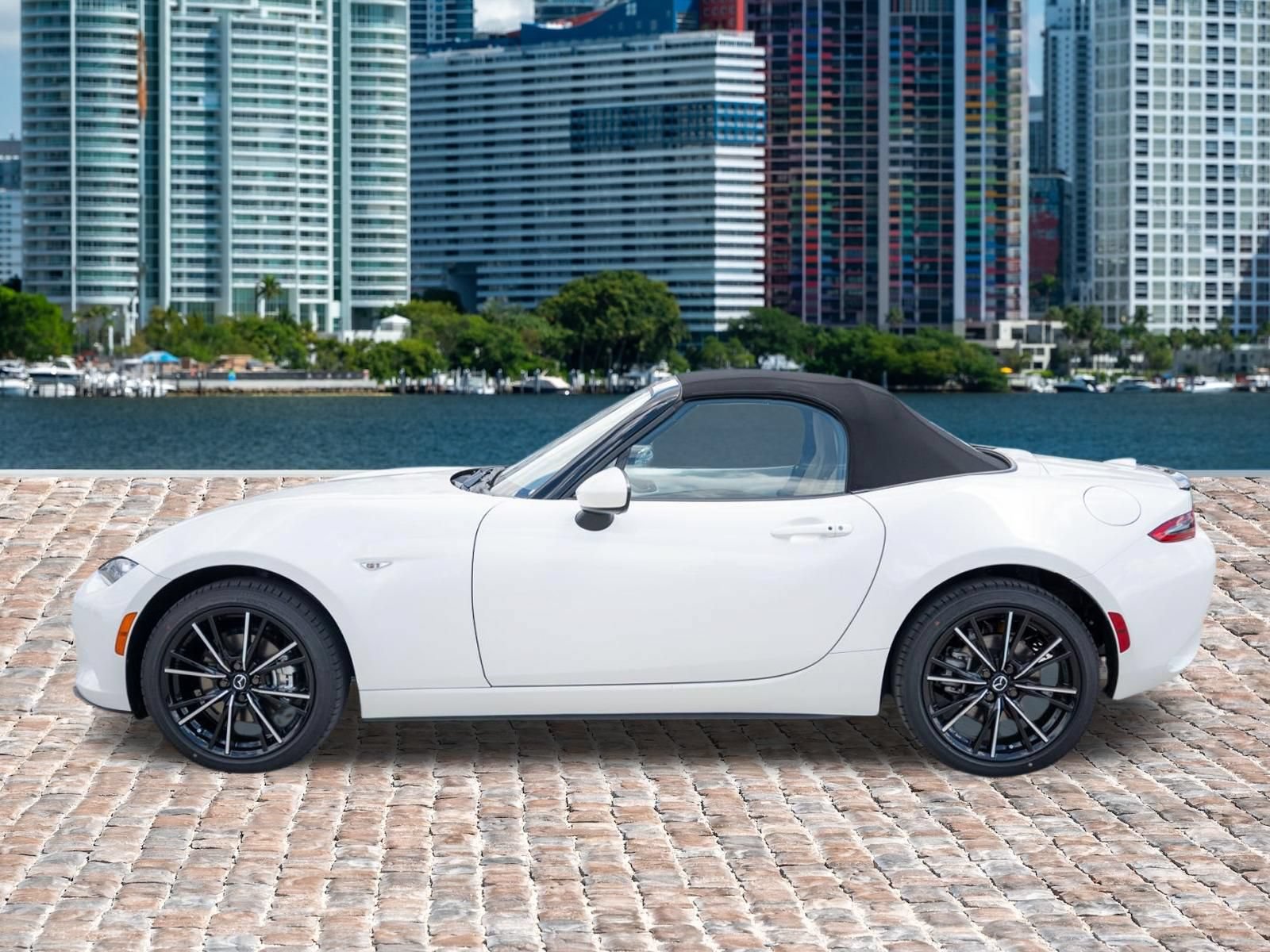 New 2026 MAZDA MX-5 Miata Grand Touring RWD image 7