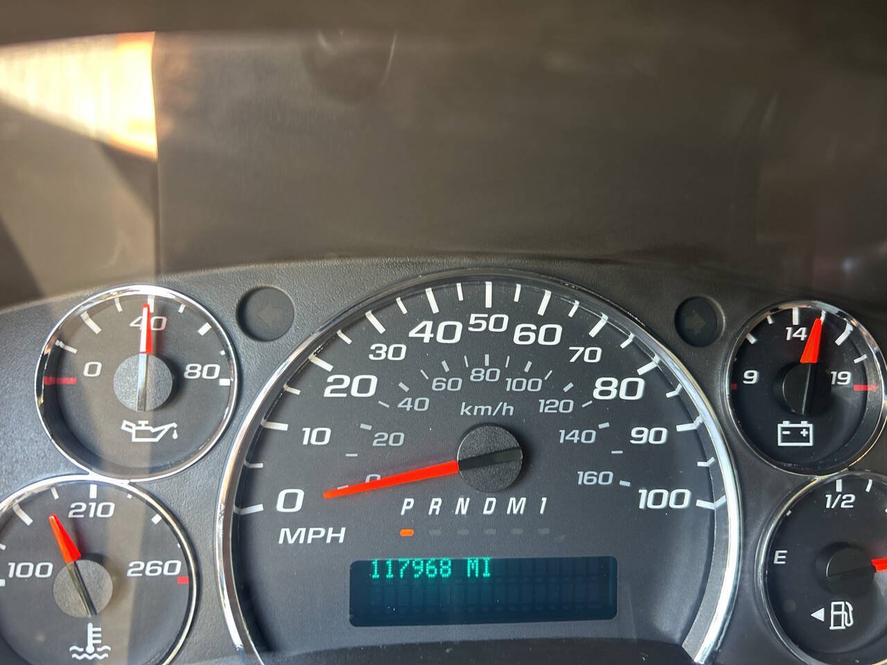 Used 2017 Chevrolet Express 2500 RWD image 15