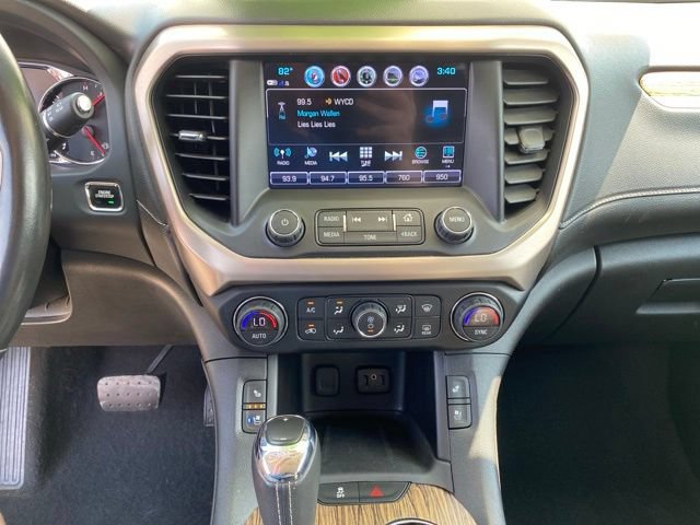 Used 2019 GMC Acadia Denali w/ Technology Package AWD/4WD image 29