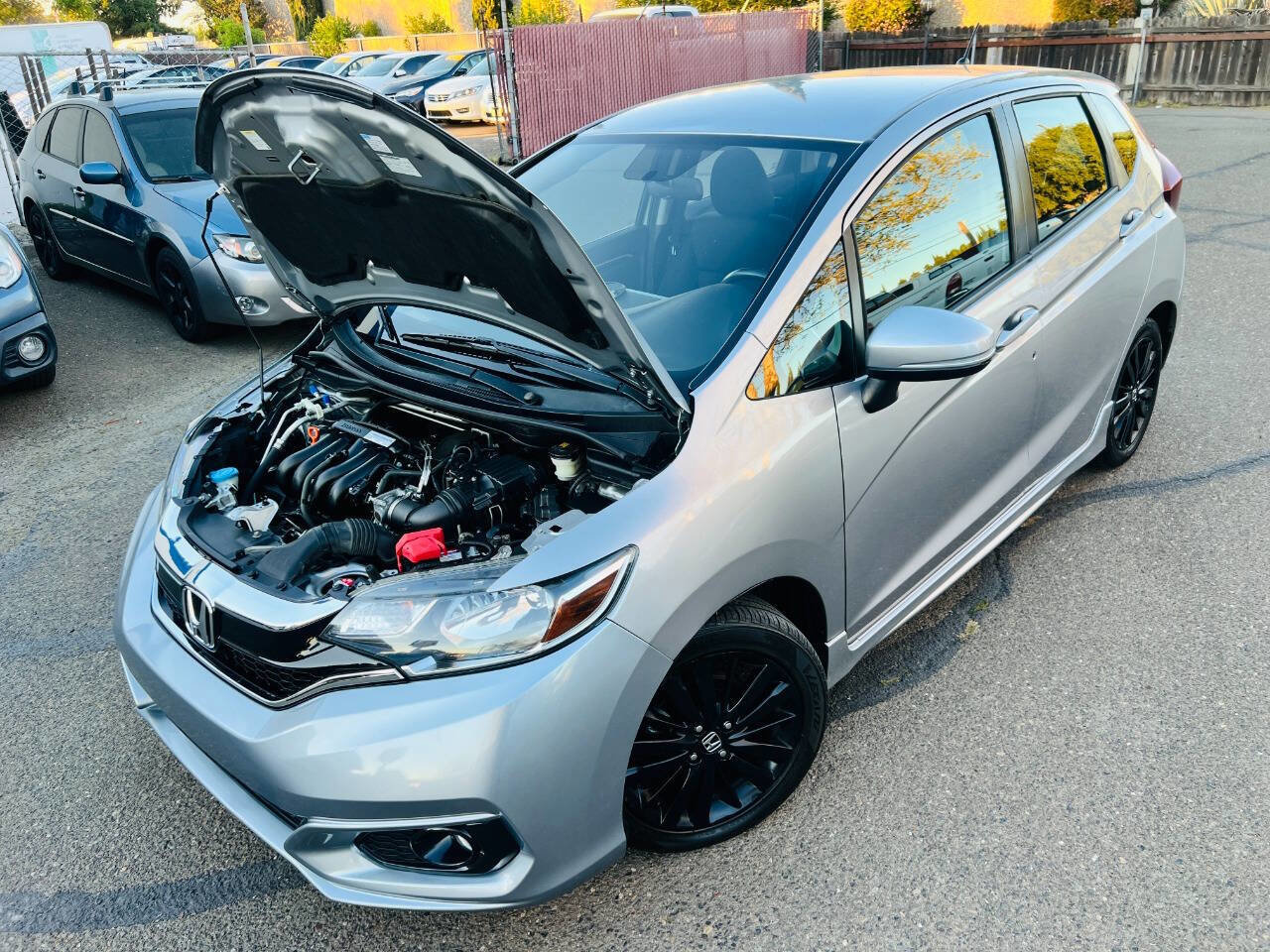 Used 2018 Honda Fit Sport image 9