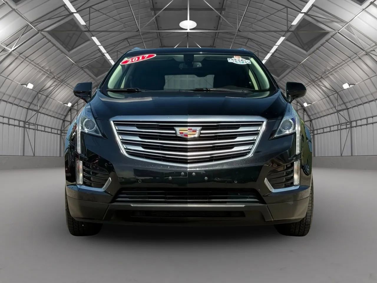 Used 2017 Cadillac XT5 Luxury image 3