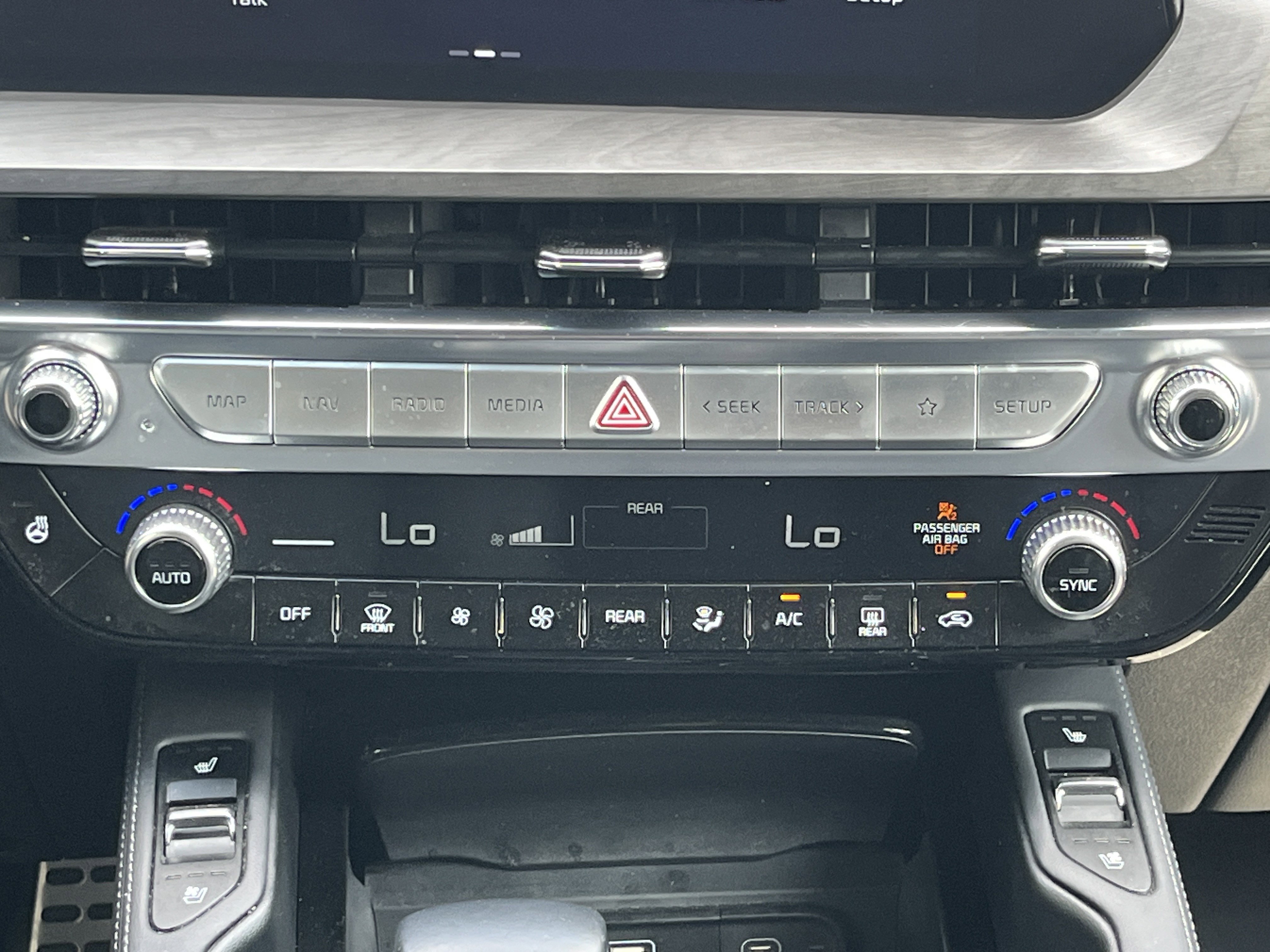 Used 2023 Kia Telluride SX X-Pro image 6