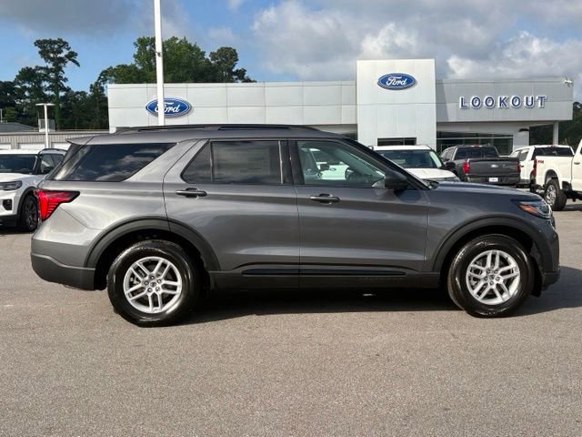 New 2026 Ford Explorer Active RWD image 6
