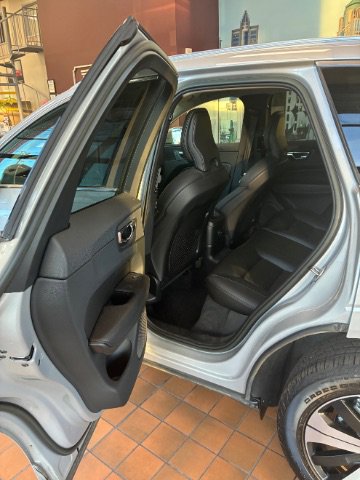 Used 2023 Volvo XC60 T8 Core w/ Climate Package image 30