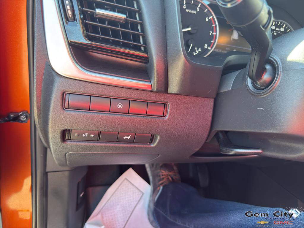 Used 2021 Nissan Rogue SL w/ Premium Package image 28