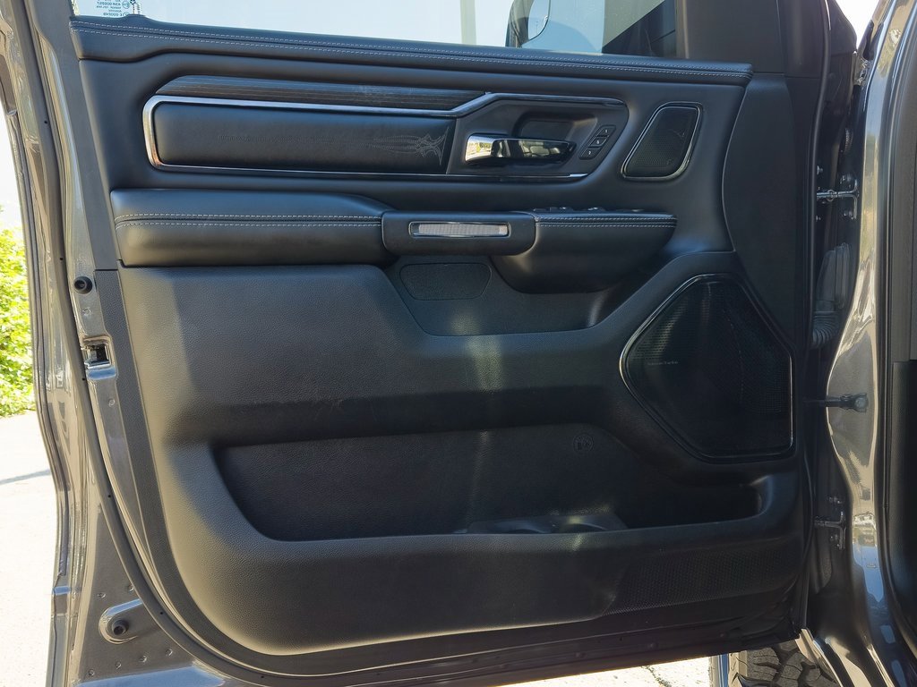 Used 2022 RAM 1500 Limited image 11