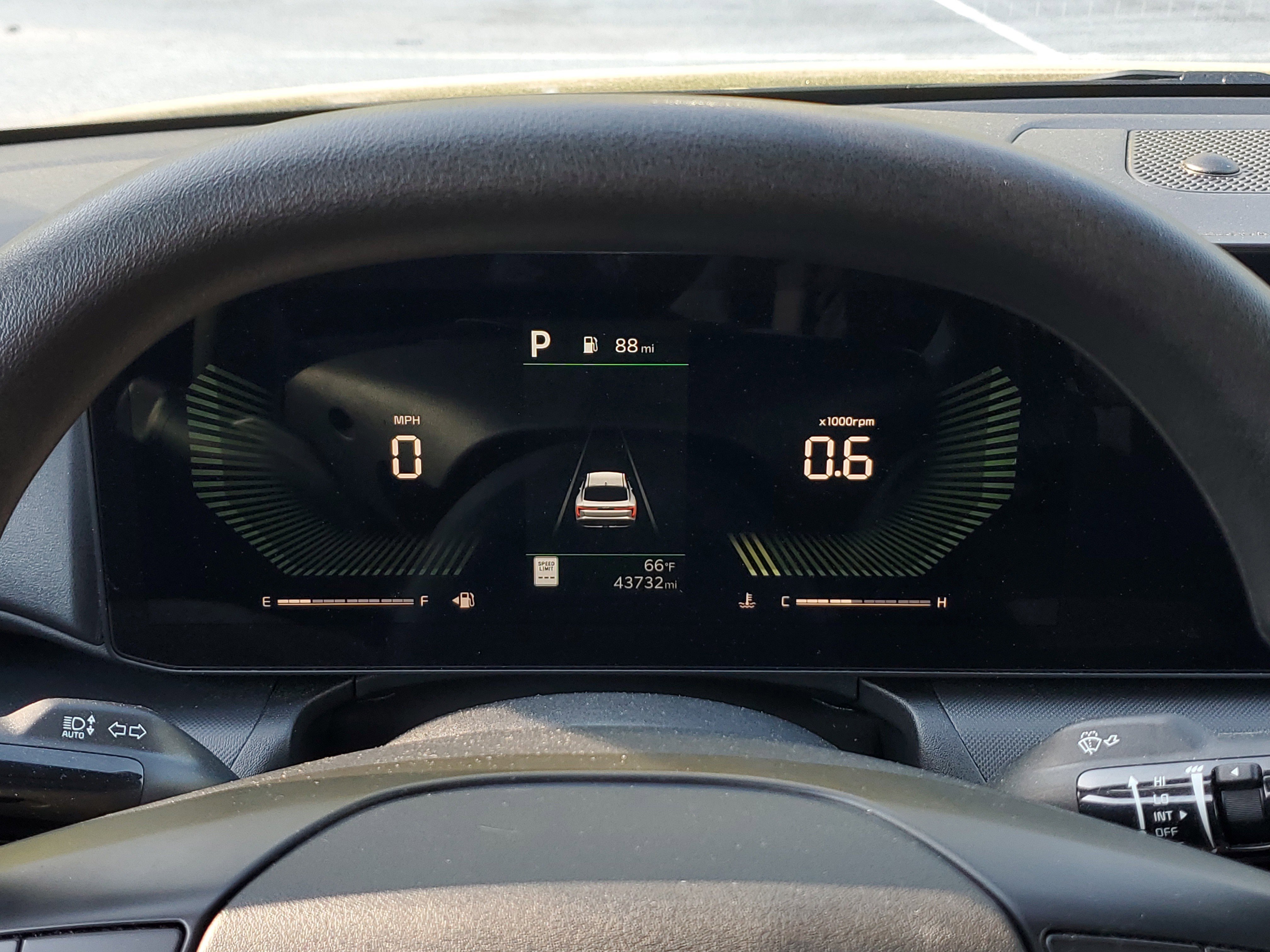 Used 2025 Kia K4 LX image 21