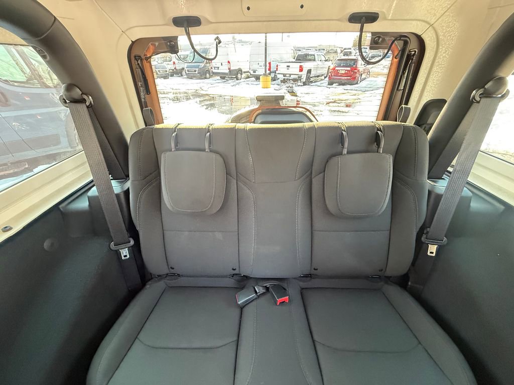 Used 2022 Jeep Wrangler Sport S image 15