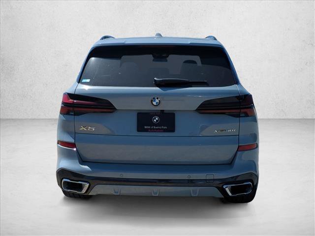 New 2026 BMW X5 xDrive40i w/ M Sport Package AWD/4WD image 8