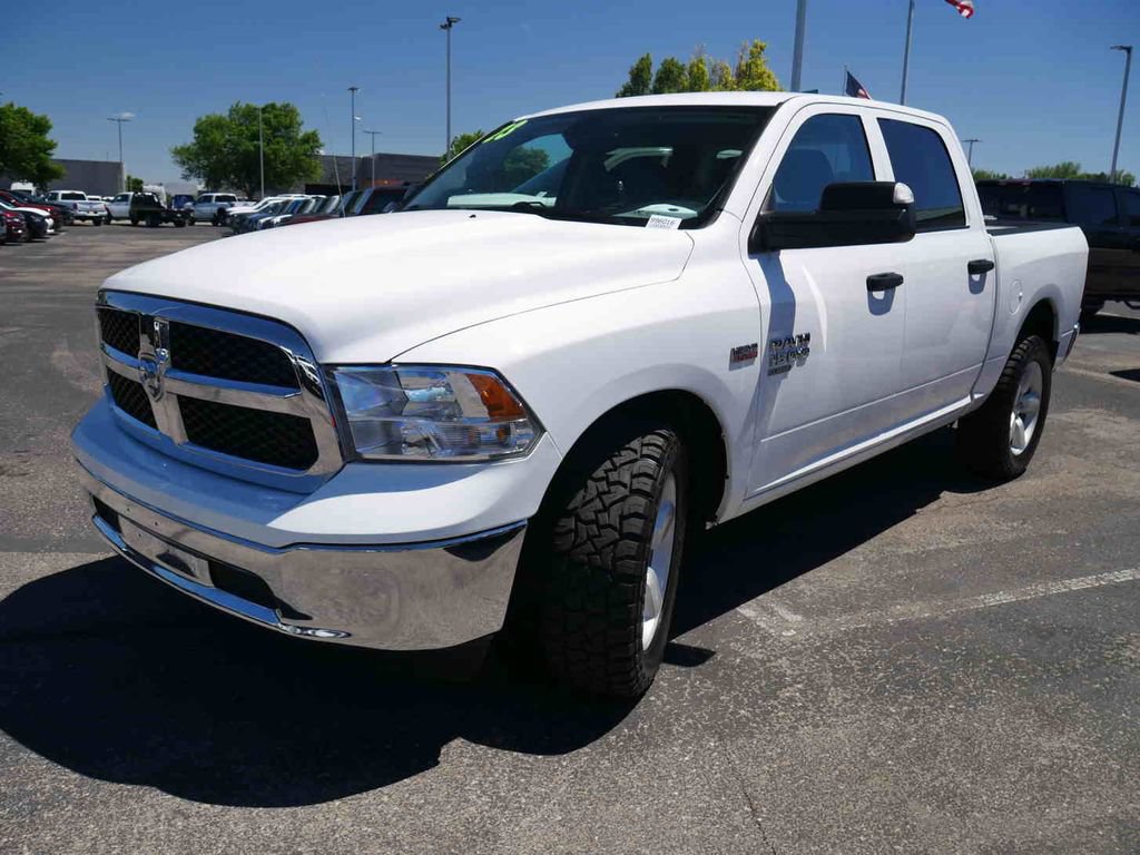 Used 2023 RAM 1500 Classic SLT AWD/4WD image 4