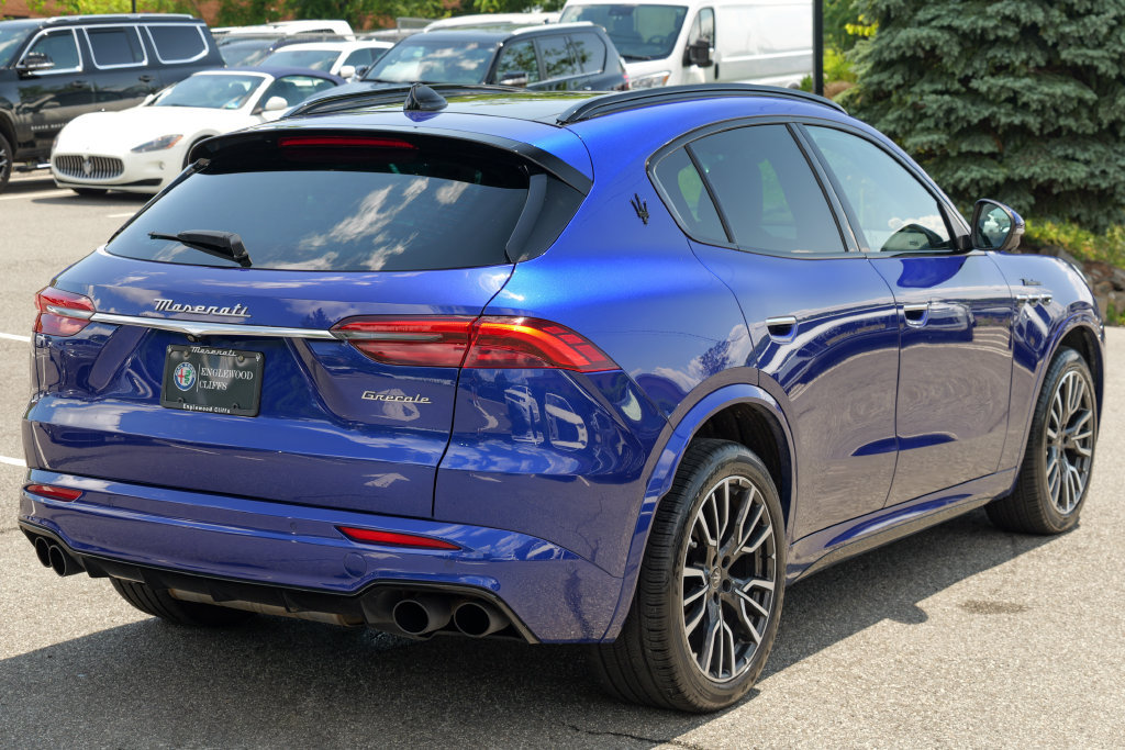 Used 2023 Maserati Grecale Modena AWD/4WD image 7