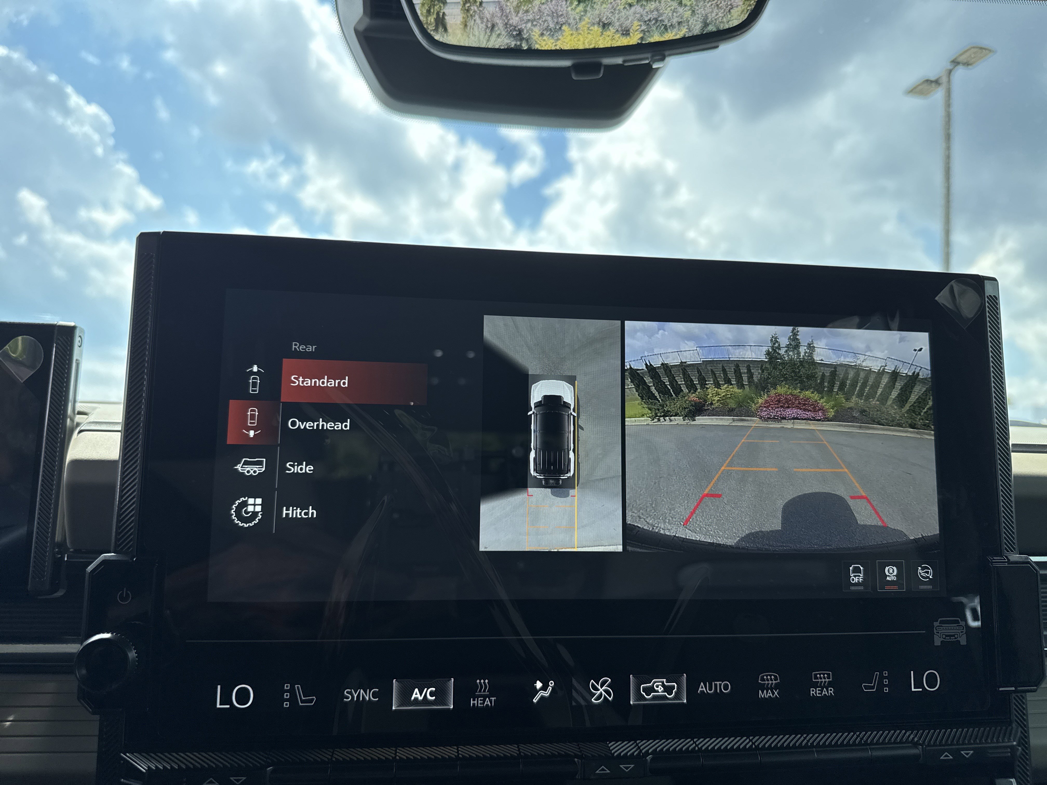 New 2026 GMC Hummer EV SUV image 25